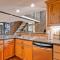 Ridgepoint Townhomes by East West Hospitality - Avon