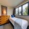 *** LAKE VILLA 467 ***