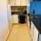 206 Tenbury Beach Apartment