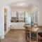 Four Seasons Hydra Luxury Suites