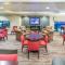 Holiday Inn Express Hotel & Suites Auburn by IHG