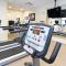 Holiday Inn Express and Suites Calgary University by IHG - Calgary