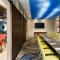 Holiday Inn Express & Suites - Detroit North - Roseville by IHG