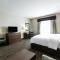 Holiday Inn Express & Suites Spruce Grove - Stony Plain, an IHG Hotel - Spruce Grove