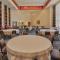 Holiday Inn Express Hotel & Suites Houston-Downtown Convention Center