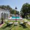 Deux Frères Wine Estate & Luxury Villas