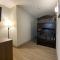 Holiday Inn Express Hotel & Suites Somerset Central by IHG
