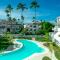 Escapada en Bávaro, Vista Piscina, Playa Los corales a Solo Pasos