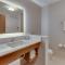 Holiday Inn Express & Suites - Union City by IHG