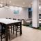 Holiday Inn & Suites - Farmington Hills - Detroit NW by IHG