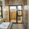 MANZINI RIVER HOUSE - Mjejane Private Game Reserve, Greater Kruger National Park - Hectorspruit