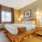 Econo Lodge Inn & Suites - North Vancouver