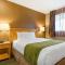 Econo Lodge Inn & Suites