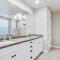 Whitecap Condo Beachfront Splendor