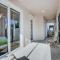 Whitecap Condo Beachfront Splendor