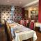 Balreask Bar, Restaurant & Guest Accommodation - 纳文