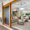 Vista Hillview Family Villa