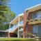 Town House Motor Inn