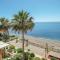 Exclusive penthouse on the beachfront - Estepona