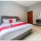 RedDoorz Syariah near T2 Juanda Airport 2