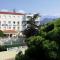 Hotel Madame Mere