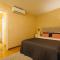 Pajaritos Suite Apartment - Private parking included