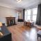 New Superhost Listing: Bright flat nr. University - Dundee