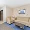 Holiday Inn Express Hotel & Suites St. Louis West-OFallon, an IHG Hotel