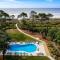 Direct Oceanfront Private Villa Overlooking Pool/Beach - South Forest Beach - Right next to Coligny Plaza - 希尔顿黑德岛