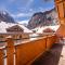 Comfortable, Great views, Perfect location, New