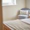 Host & Stay - Sunflower Cottage