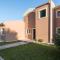 Villa Renata -Pool, Large Garden & Free Parking, 2 Minutes Walk from The Beach
