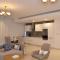 The Lodge Suites