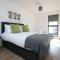 No 1 Marina Walk by SSW 3BR, Free Parking, Sleeps 5 Close to Marina, City Centre, Beach and M4