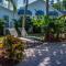 Olde Marco Island Inn and Suites