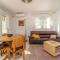 Apartment Aquamarina by Interhome