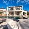 Villa Art Renata with Pool & Sauna