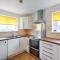 Private Parking, Garden, Close to Beach!