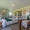 Wildlife Retreat on a Wine-Farm