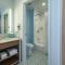 Universal’s Endless Summer Resort – Dockside Inn and Suites
