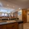 Comfortable & Spacious 2 Bedroom Condo unit in Mountaineer Square condo