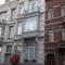 Hotel Satellite