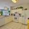 Kissimmee Home with Private Pool Less Than 3 Mi to Disney! - 基西米
