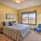 Modern Eagle Crest Escape with Patio and 2 Balconies! - ريدموند