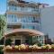 Hotel Lebed
