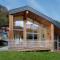 HelloChalet - Chalet Northern Lights - Family Ski Chalet with garden walking distance lift