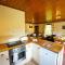 Heron Lodge sleeps up to 4 with free wifi - Crianlarich