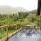 Stunning 5 star lodge with loch and mountain views - Crianlarich