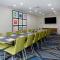 Holiday Inn Express & Suites - Deland South, an IHG Hotel - De Land