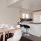 Beach Central - Whangamata Holiday Home